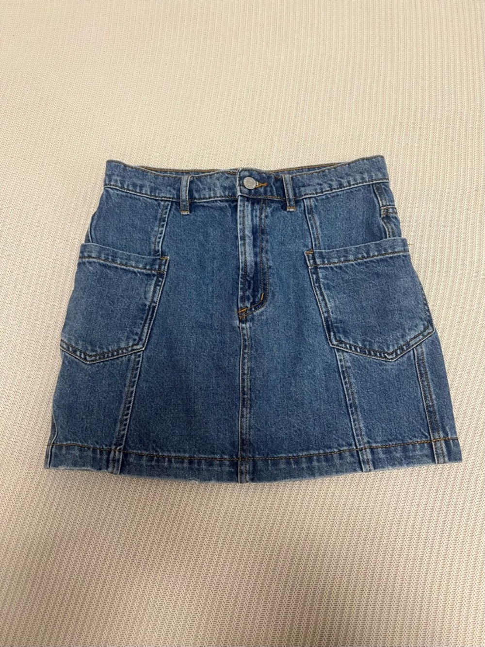 BDG Light Blue Denim Waistband Detail